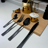 AKIS cutlery 16-piece set in black colour